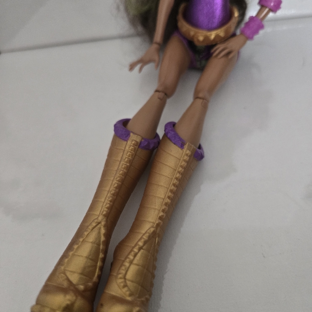 Claudeen Wolf Wonder Wolf Monster High Doll